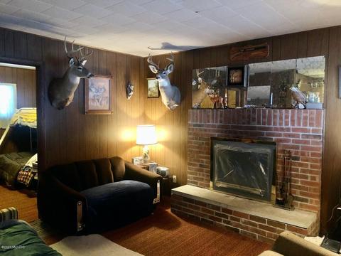 8771 E Wilderness Trl, White Cloud, MI 49349 photo 4