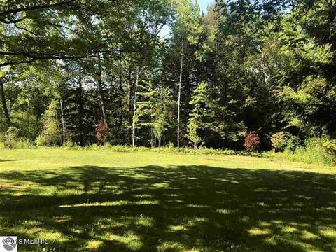 7566 E M-115, Cadillac, MI 49601 photo 27
