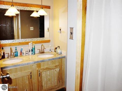 7566 E M-115, Cadillac, MI 49601 photo 19
