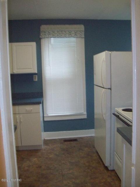 809 Normal Ct, Kalamazoo, MI 49007 photo 9