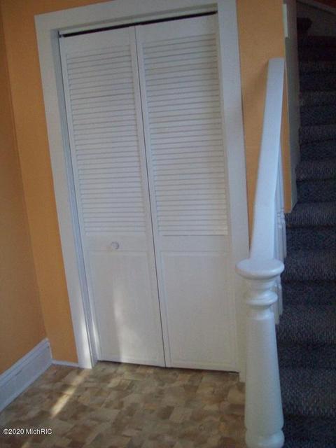 809 Normal Ct, Kalamazoo, MI 49007 photo 14