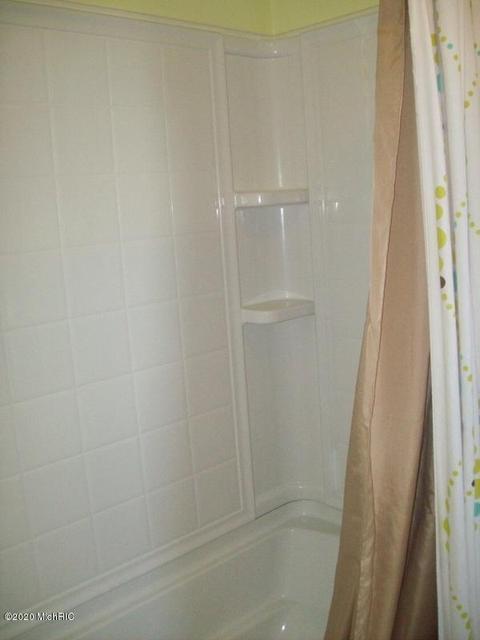 809 Normal Ct, Kalamazoo, MI 49007 photo 25