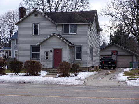 705 E Chicago Rd, Sturgis, MI 49091 photo 2