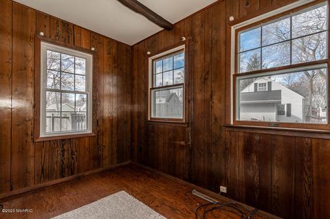 804 Bennett St, Albion, MI 49224 photo 26