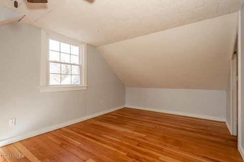 804 Bennett St, Albion, MI 49224 photo 37