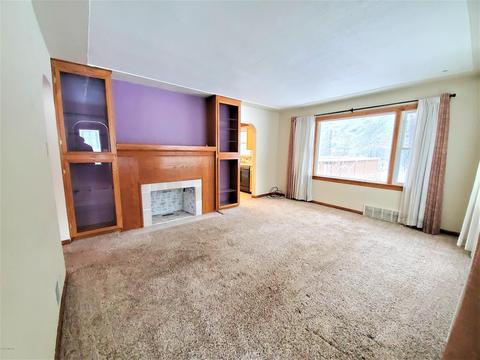 5648 Whitehall Rd, Whitehall, MI 49461 photo 11