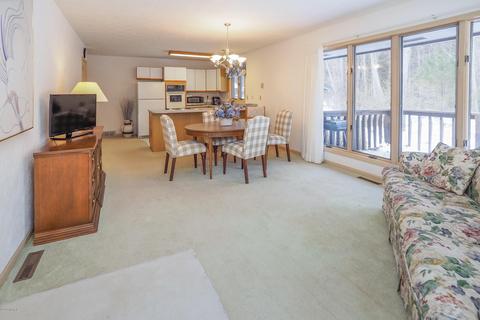 16022 M-89, Augusta, MI 49012 photo 27