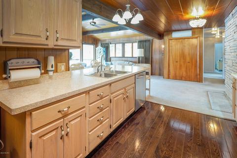 16022 M-89, Augusta, MI 49012 photo 11