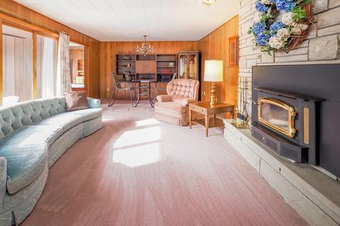 16022 M-89, Augusta, MI 49012 photo 13