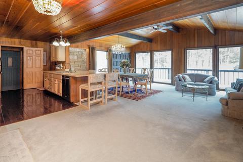 16022 M-89, Augusta, MI 49012 photo 4