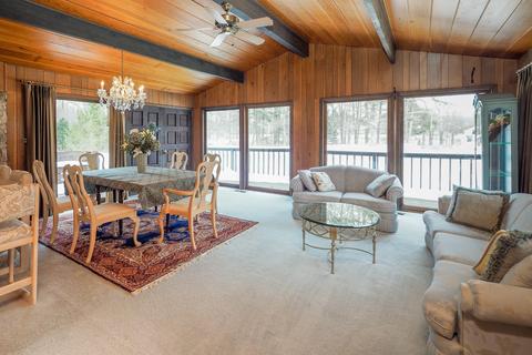16022 M-89, Augusta, MI 49012 photo 5