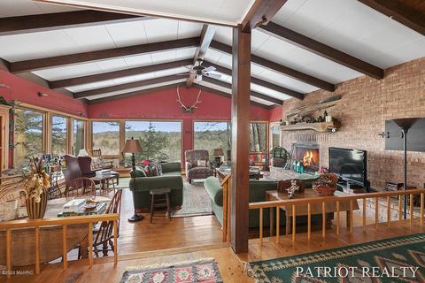 3101 E 82nd St, Newaygo, MI 49337 photo 9