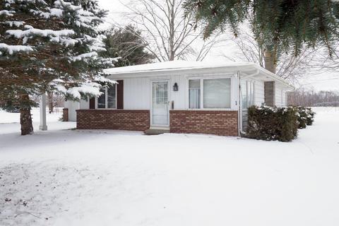 851 Vinewood Dr, Mendon, MI 49072 photo 2