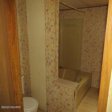 1108 Grow Rd NW, Stanton, MI 48888 photo 5