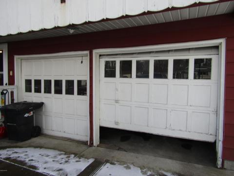 444 E Maple St, Fremont, MI 49412 photo 3