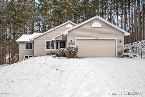 6875 4 Mile Rd NE, Ada, MI 49301 photo 1