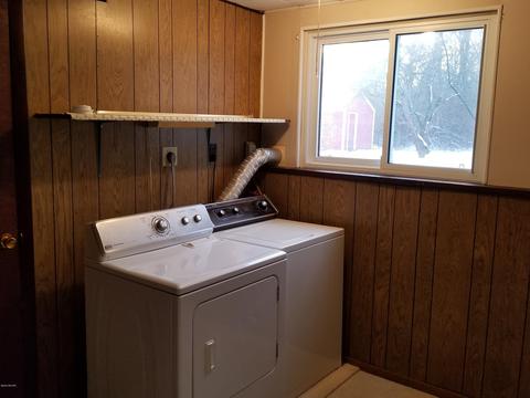 15846 Meadowview Dr, Buchanan, MI 49107 photo 19