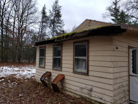 4469 N Evergreen Dr, White Cloud, MI 49349 photo 4