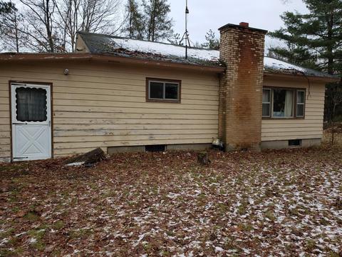 4469 N Evergreen Dr, White Cloud, MI 49349 photo 3