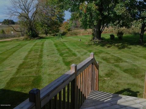 1532 E Sessions Rd, Sheridan, MI 48884 photo 34