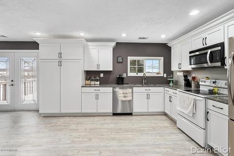 1532 E Sessions Rd, Sheridan, MI 48884 photo 10