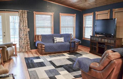 13373 M-216, Marcellus, MI 49067 photo 11