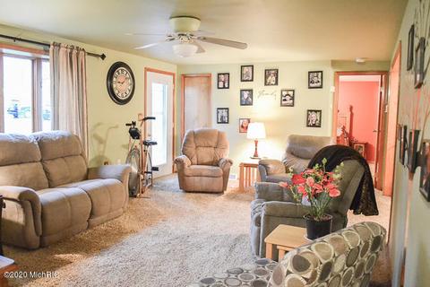 13373 M-216, Marcellus, MI 49067 photo 13