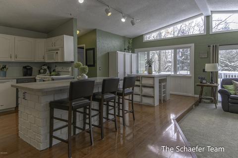 8990 Bailey Dr NE, Ada, MI 49301 photo 9