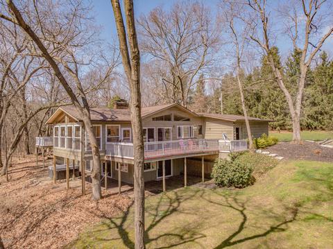 8990 Bailey Dr NE, Ada, MI 49301 photo 2