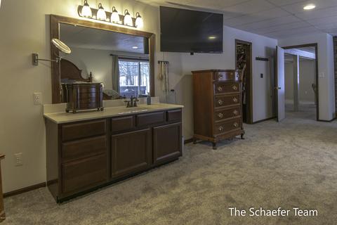 8990 Bailey Dr NE, Ada, MI 49301 photo 35