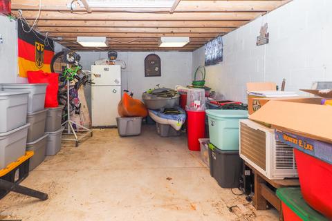 405 S Eagle St, Marshall, MI 49068 photo 17