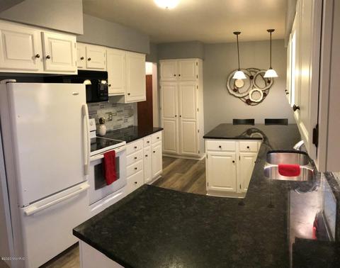 5432 Ada Dr SE, Ada, MI 49301 photo 8
