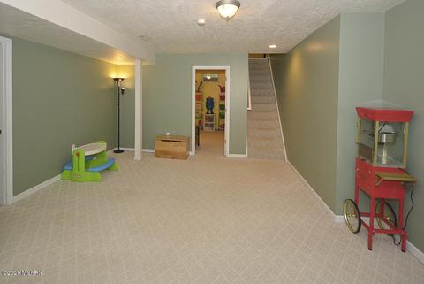 40431 Robin St, Mattawan, MI 49071 photo 13