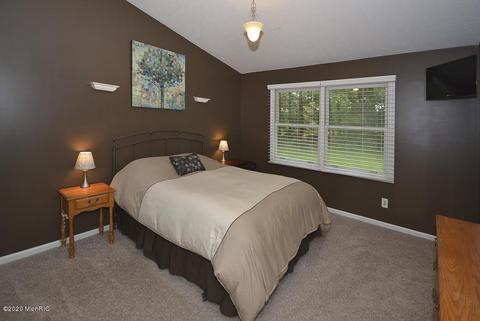 40431 Robin St, Mattawan, MI 49071 photo 8