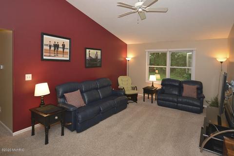 40431 Robin St, Mattawan, MI 49071 photo 2