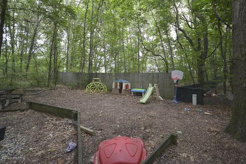 40431 Robin St, Mattawan, MI 49071 photo 32
