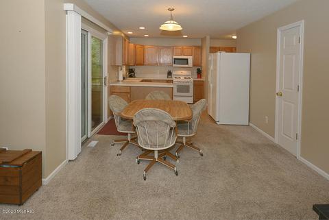 40431 Robin St, Mattawan, MI 49071 photo 5