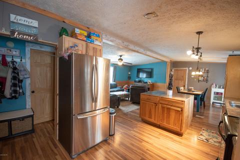 1391 186th Ave, Hesperia, MI 49421 photo 6
