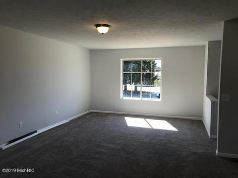 308 Taylor Pl, Sparta, MI 49345 photo 10