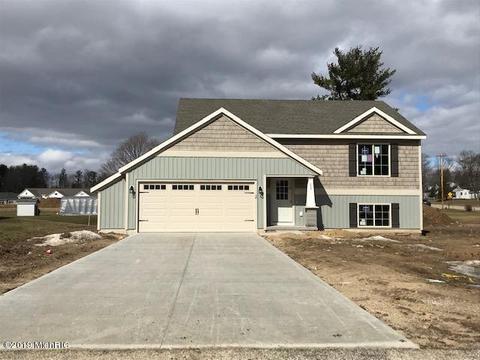 308 Taylor Pl, Sparta, MI 49345 photo 1