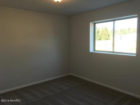 308 Taylor Pl, Sparta, MI 49345 photo 16