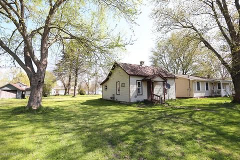 371 Elm St, Marcellus, MI 49067 photo 4