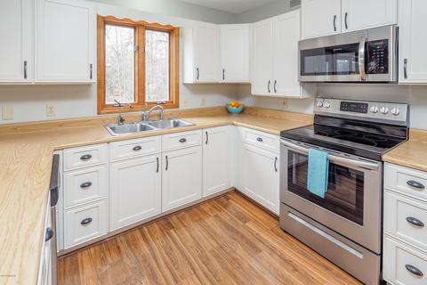 7456 S 3rd St, Mattawan, MI 49071 photo 10
