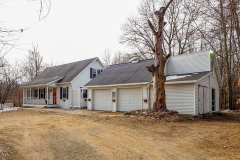 7456 S 3rd St, Mattawan, MI 49071 photo 4
