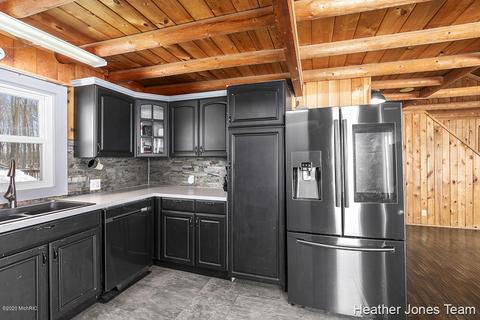 4350 Noddins Rd, Belding, MI 48809 photo 7