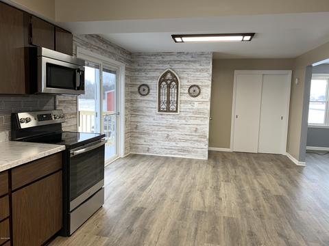 141 S Stringtown Rd, Quincy, MI 49082 photo 11