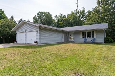 231 Kensington Ln, Benton Harbor, MI 49022 photo 1