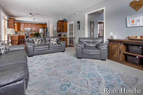 4013 Amazon Dr, Lowell, MI 49331 photo 9
