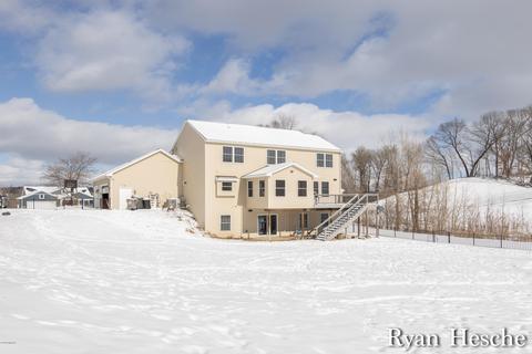 4013 Amazon Dr, Lowell, MI 49331 photo 3