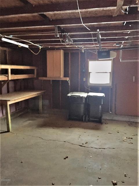 521 Bailey Dr, Big Rapids, MI 49307 photo 22